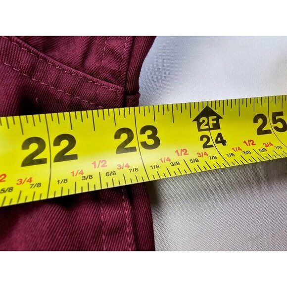 Ariat Size Medium Mens Burgundy Button Down Embroidered Chest Neck Logo Shirt - Picture 2 of 11